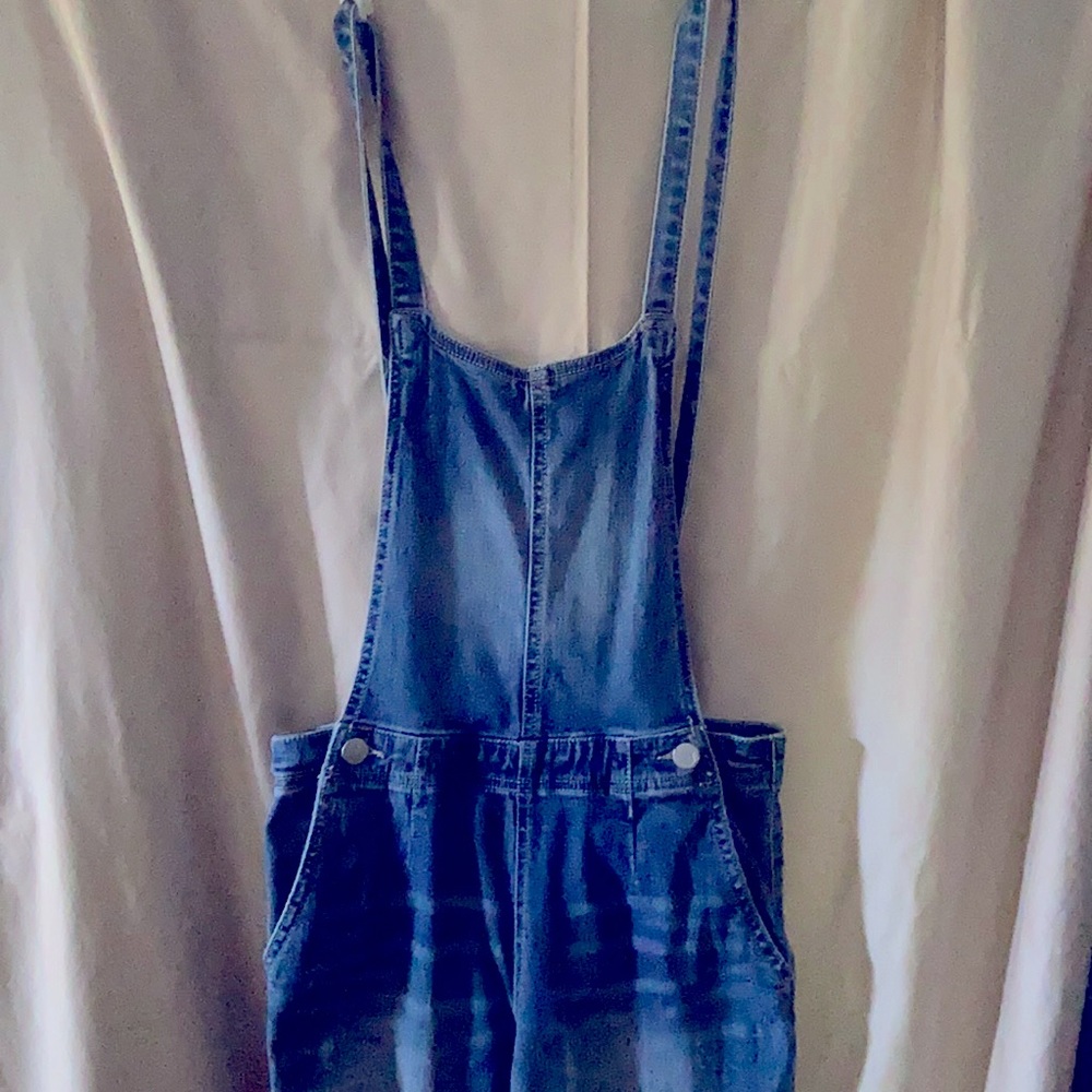 Cute overalls!